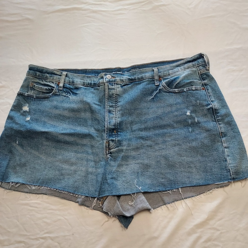 Womens 26 Sky-Hi A-Line Denim Cut Off Shorts Med Wash Button Fly Raw Hem